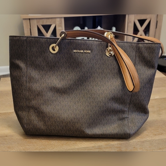 Michael Kors Brown Tote Bag - Picture 1 of 3